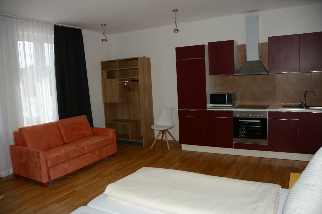 Alpina Home Rosenheim Exteriör bild